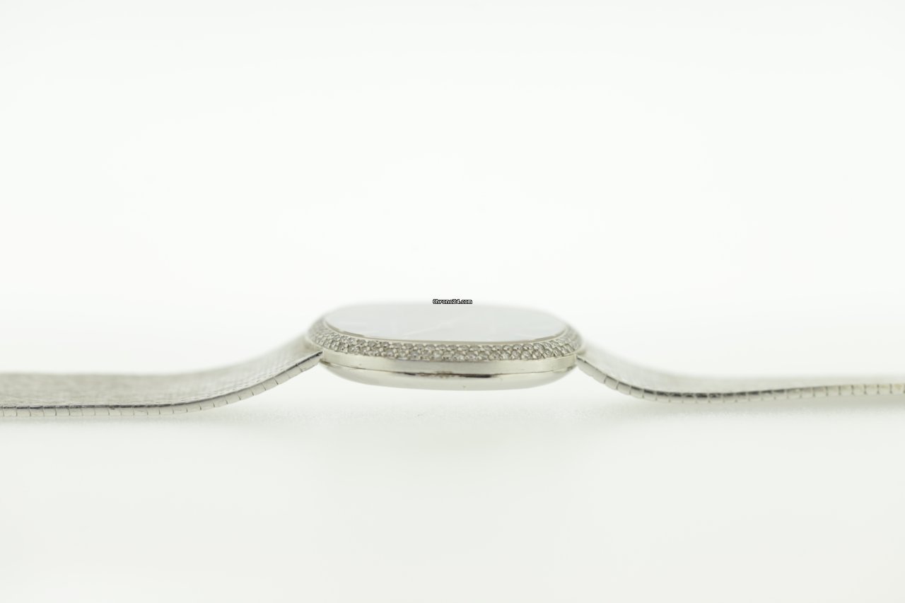 Audemars Piguet 18k White Gold & Diamonds Bezel Automatic Circa 80 Audemars Piguet 18k White Gold & Diamonds Bezel Automatic Circa 80