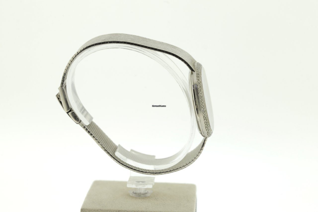 Audemars Piguet 18k White Gold & Diamonds Bezel Automatic Circa 80 Audemars Piguet 18k White Gold & Diamonds Bezel Automatic Circa 80