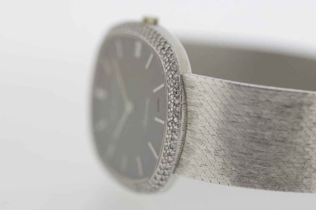 Audemars Piguet 18k White Gold & Diamonds Bezel Automatic Circa 80 Audemars Piguet 18k White Gold & Diamonds Bezel Automatic Circa 80