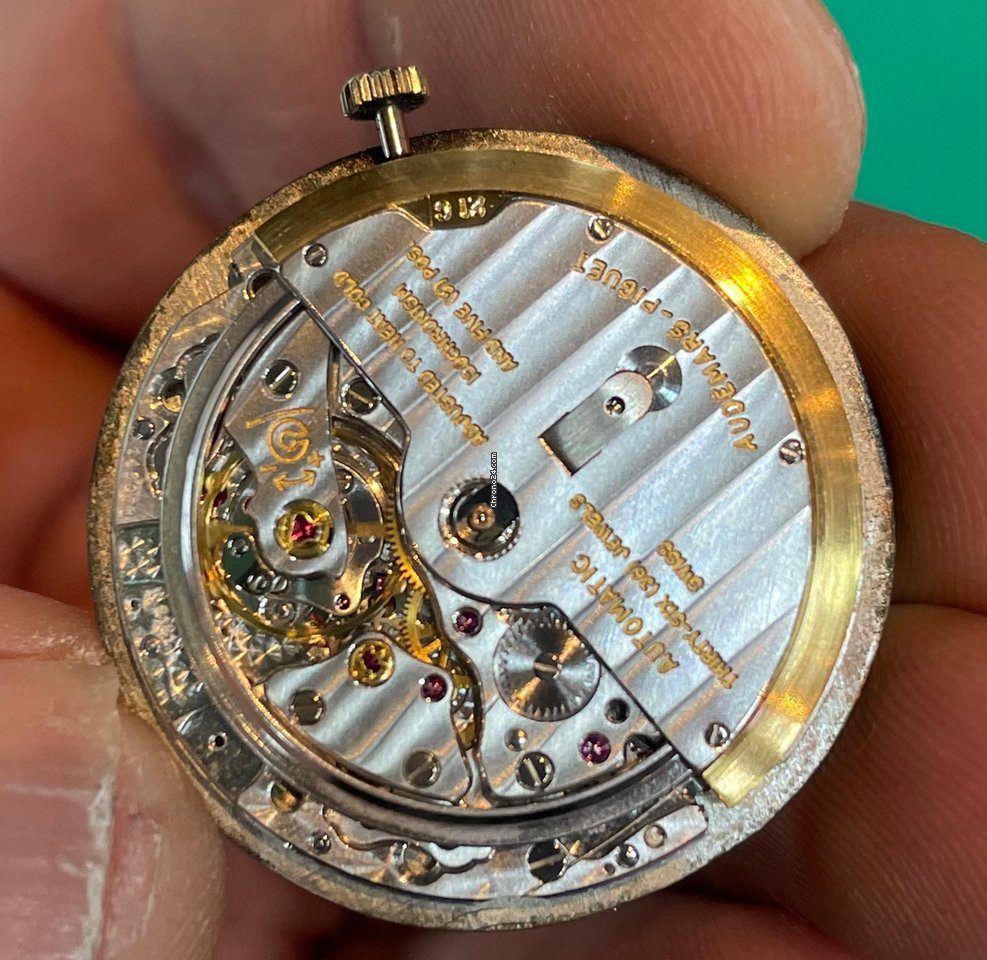 Audemars Piguet 18k White Gold & Diamonds Bezel Automatic Circa 80 Audemars Piguet 18k White Gold & Diamonds Bezel Automatic Circa 80