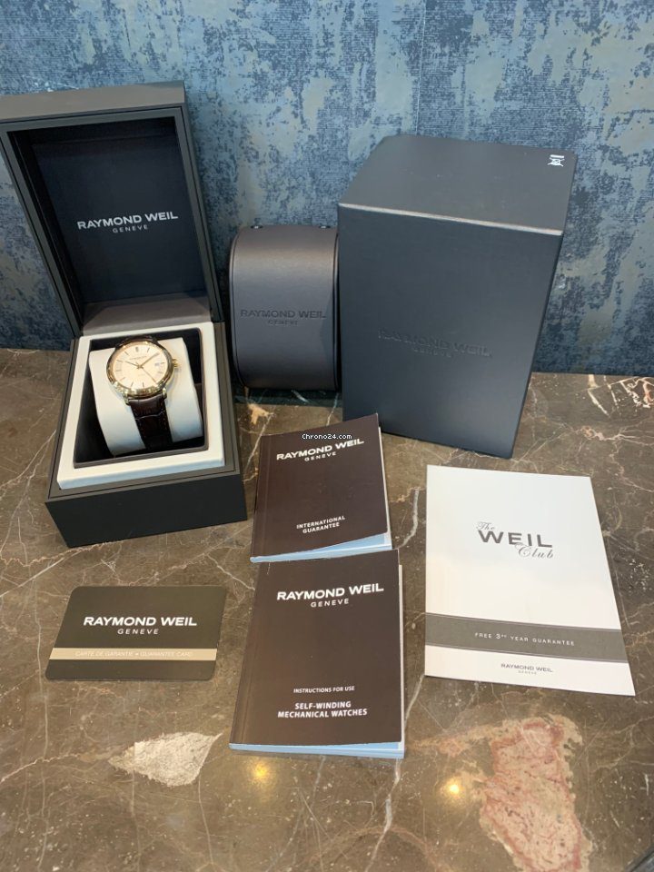 Raymond Weil Maestro 39mm Automatic Gold Plated Unworn Raymond Weil Maestro 39mm Automatic Gold Plated Unworn