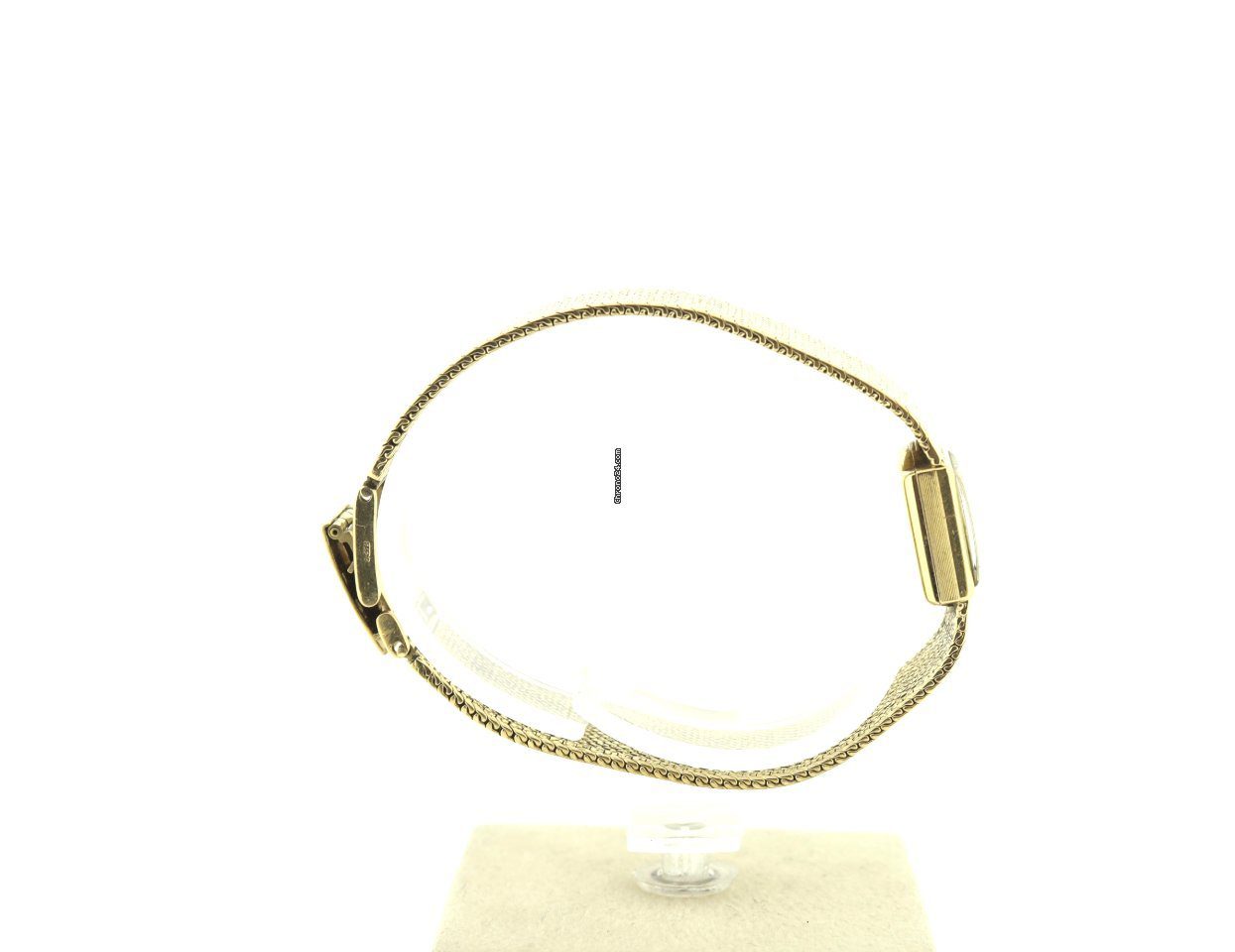 Omega 9ct Gold Mechanical Ladies Watch