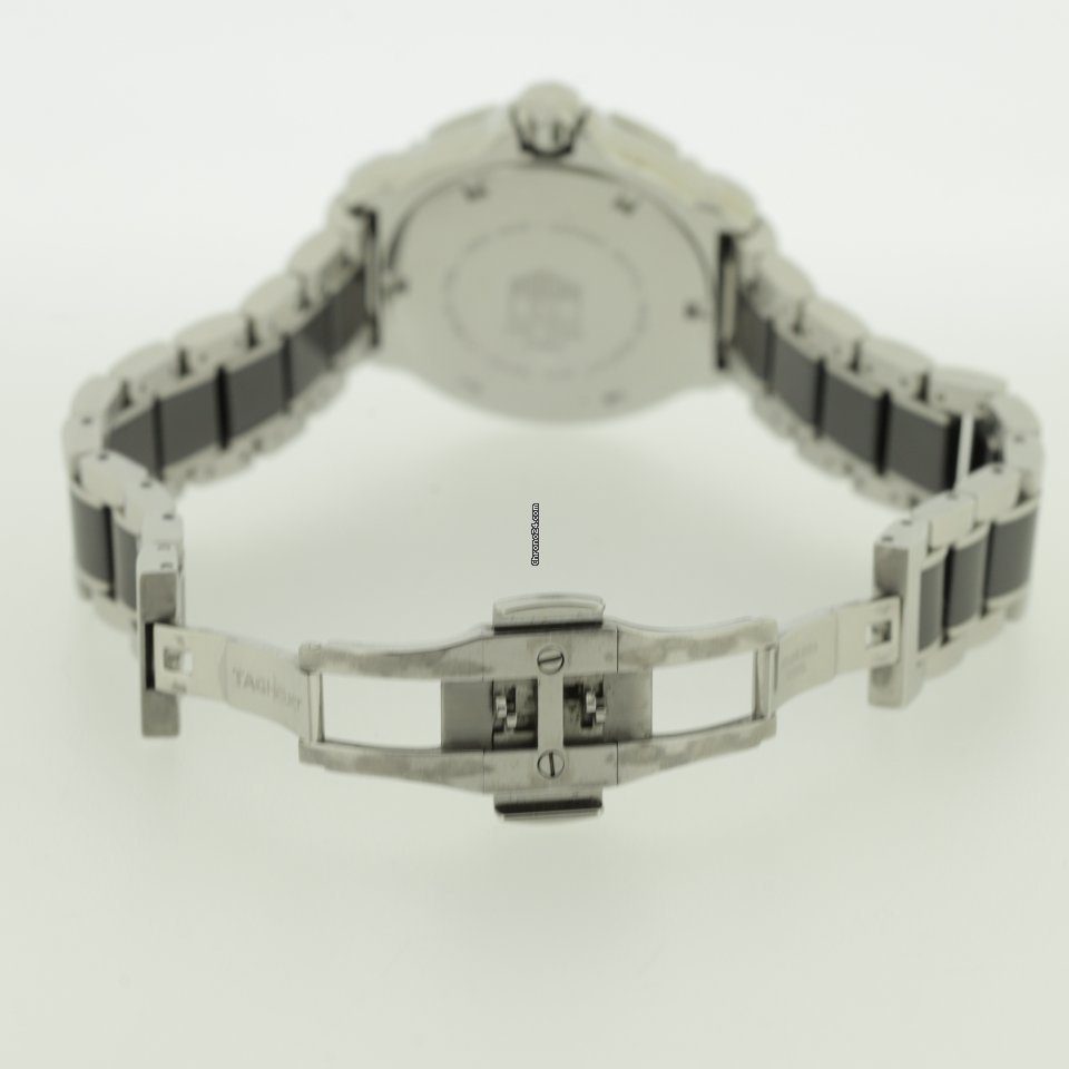 TAG Heuer Formula 1 Ceramic and Diamond Bezel (WAH1212) Quartz TAG Heuer Formula 1 Ceramic and Diamond Bezel (WAH1212) Quartz