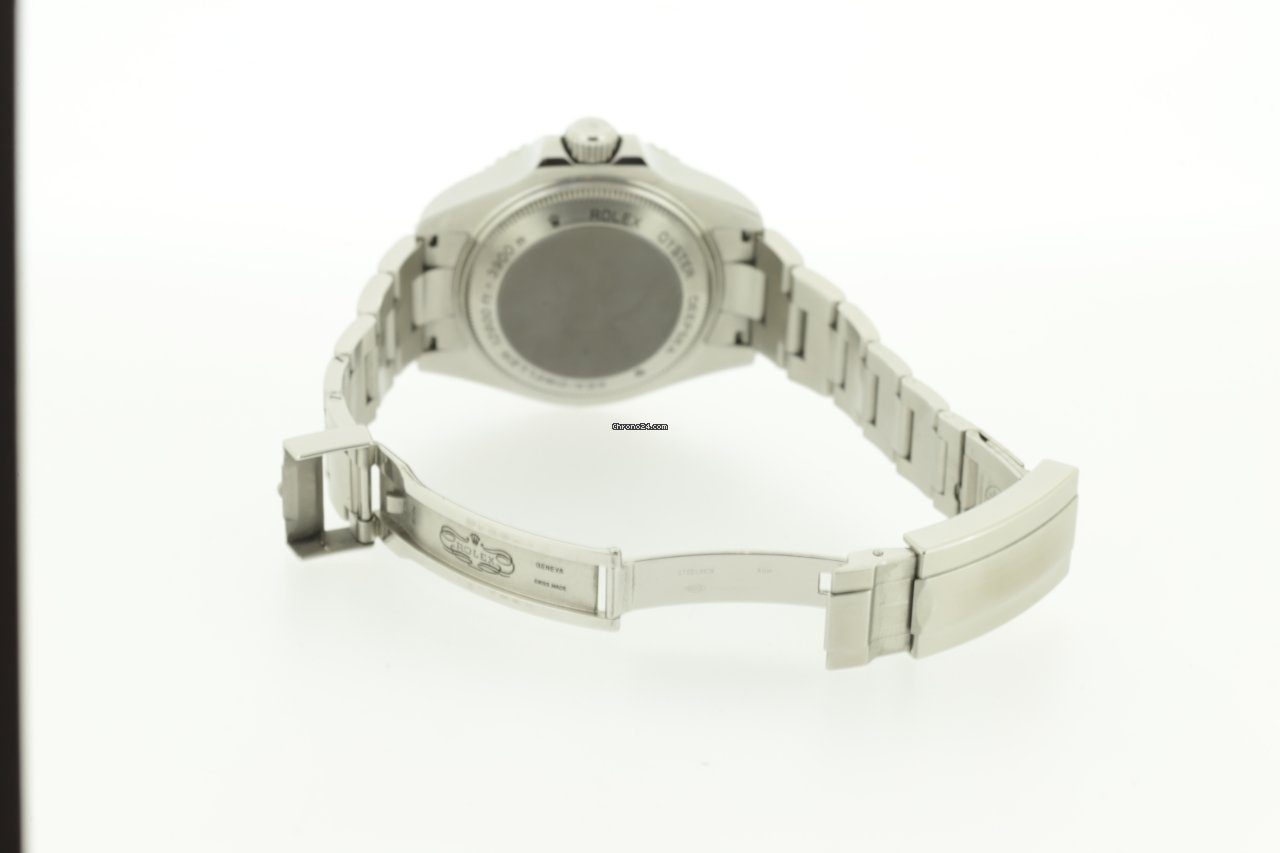 Rolex Sea-Dweller Deepsea 116660 2013 Box and Papers Rolex Sea-Dweller Deepsea 116660 2013 Box and Papers
