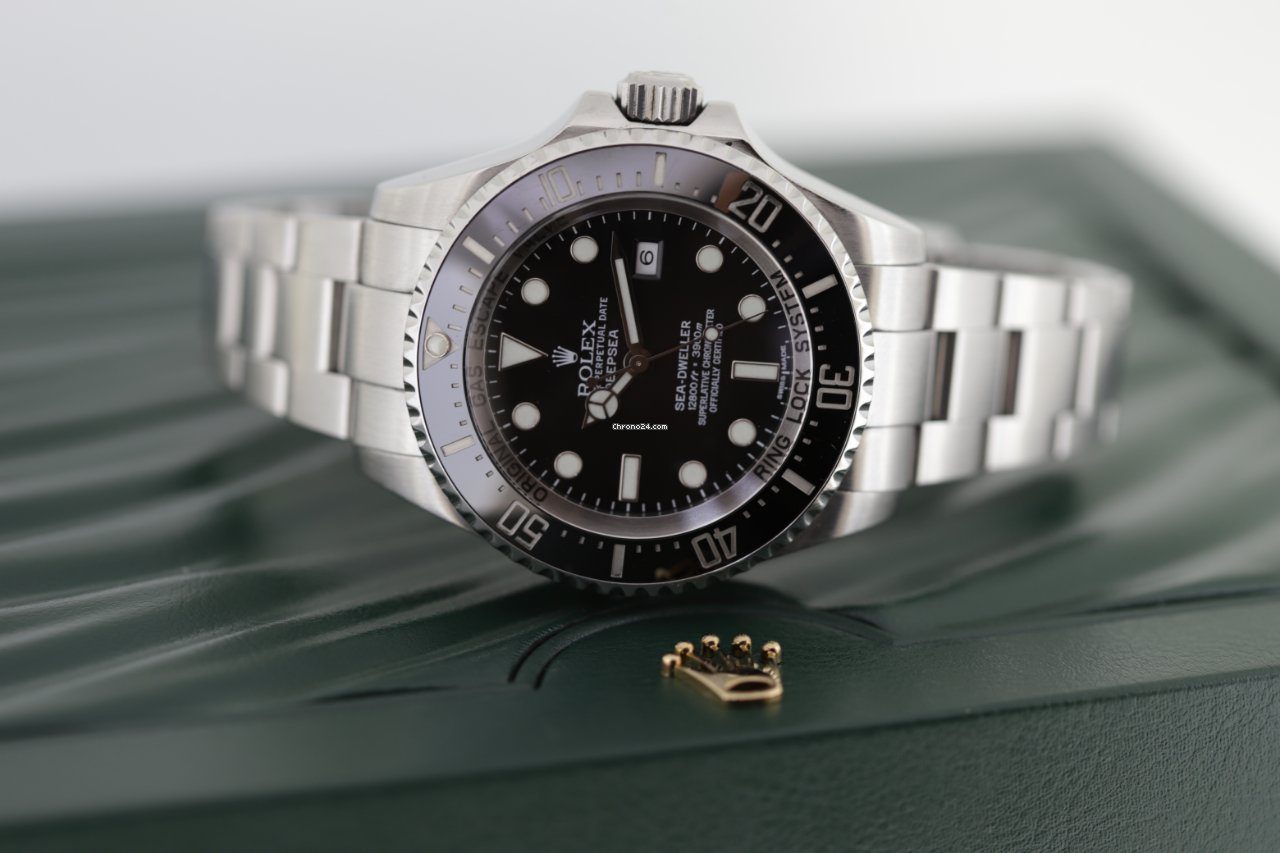 Rolex Sea-Dweller Deepsea 116660 2013 Box and Papers Rolex Sea-Dweller Deepsea 116660 2013 Box and Papers