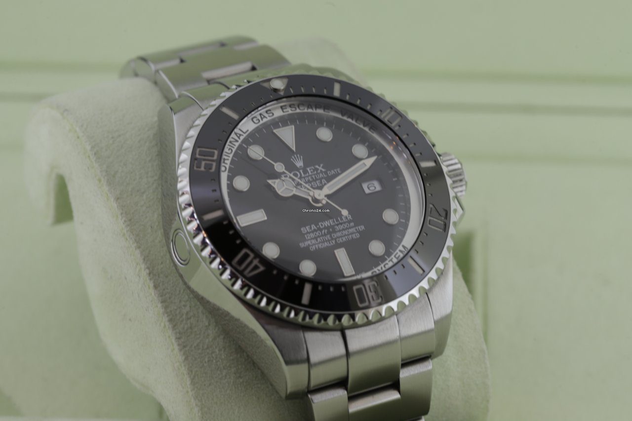 Rolex Sea-Dweller Deepsea 116660 2013 Box and Papers Rolex Sea-Dweller Deepsea 116660 2013 Box and Papers