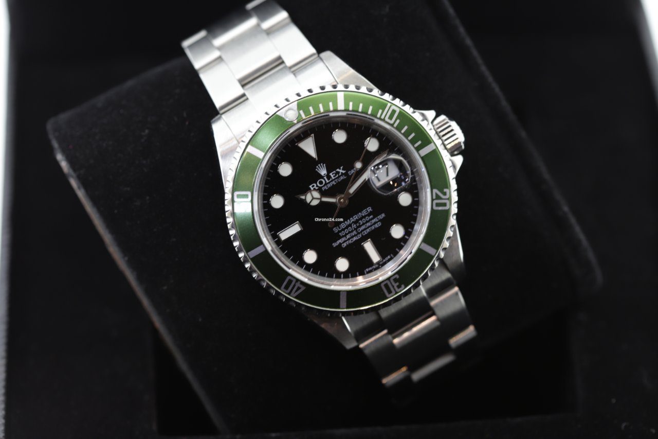 Rolex Submariner "Kermit" 16610 LV Box/Papers