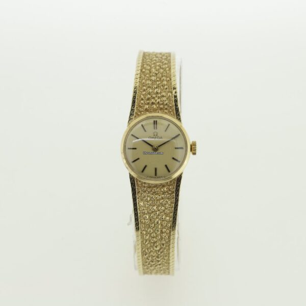 Omega Vintage 9ct Gold Manual Wind Ladies Watch