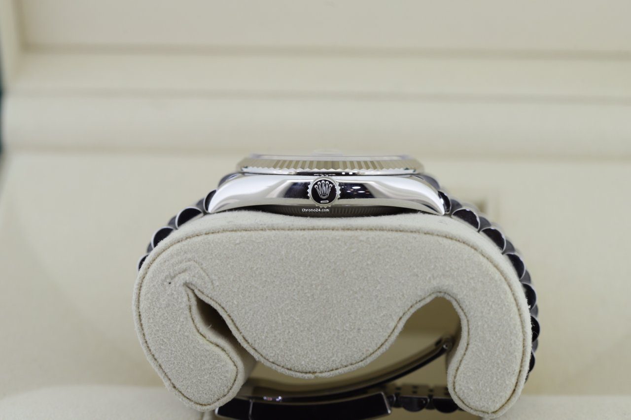 Rolex DateJust 36mm 2021 Box and Papers Mint Condition Watch