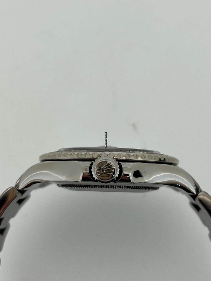 Rolex Yacht Master 40 Platinum Bezel Automatic Watch