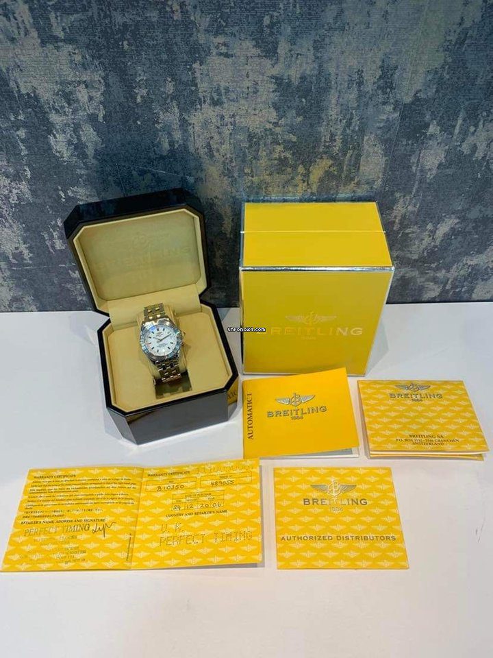 Breitling Windrider Steel & Gold Automatic Watch Breitling Windrider Steel & Gold Automatic Watch