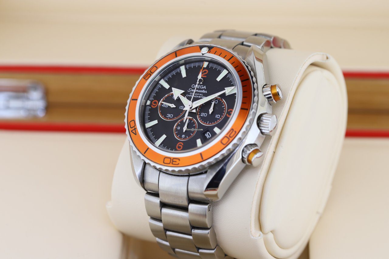 OMEGA Seamaster Planet Ocean Chronograph Automatic Watch 2218.50.00