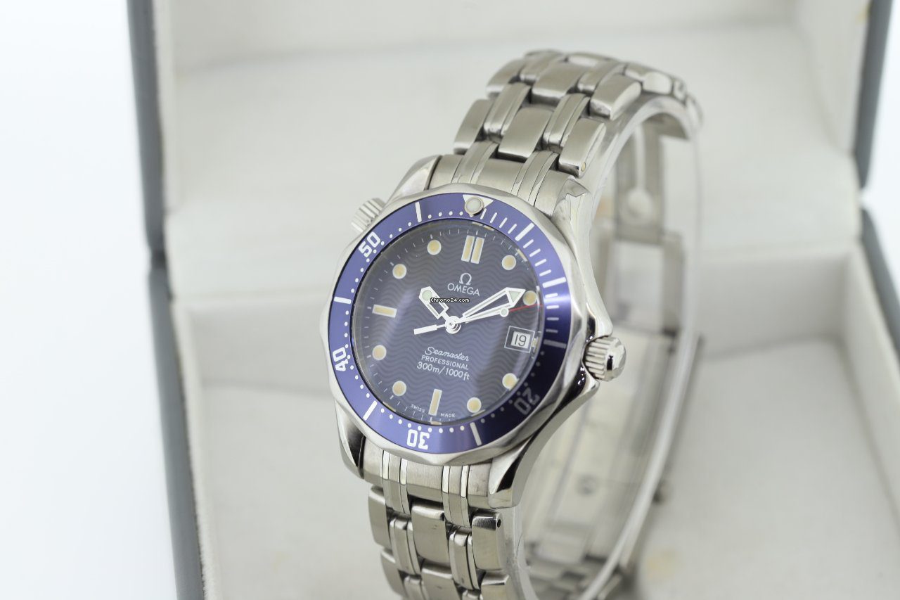 OMEGA Seamaster Professional 300m Mid Size Quartz Watch