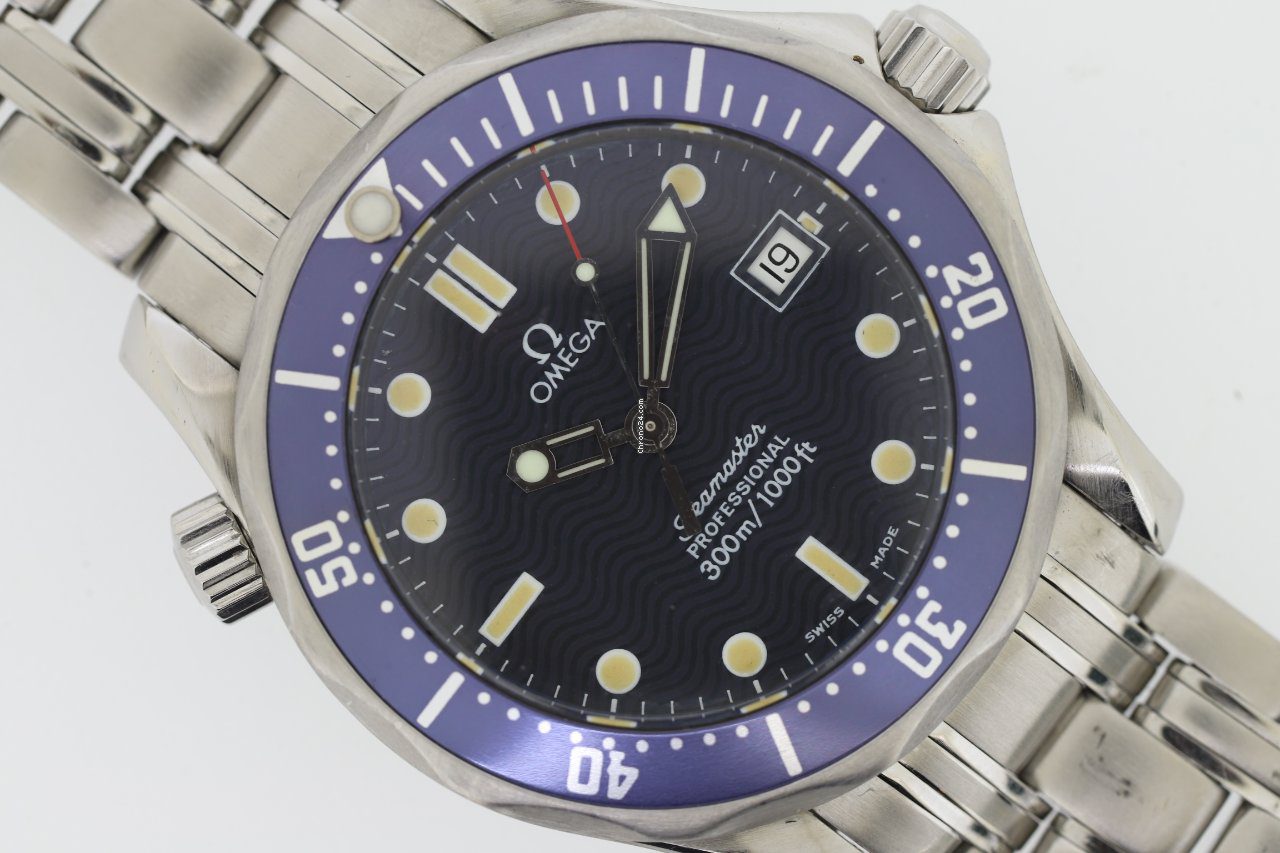 OMEGA Seamaster Professional 300m Mid Size Quartz Watch