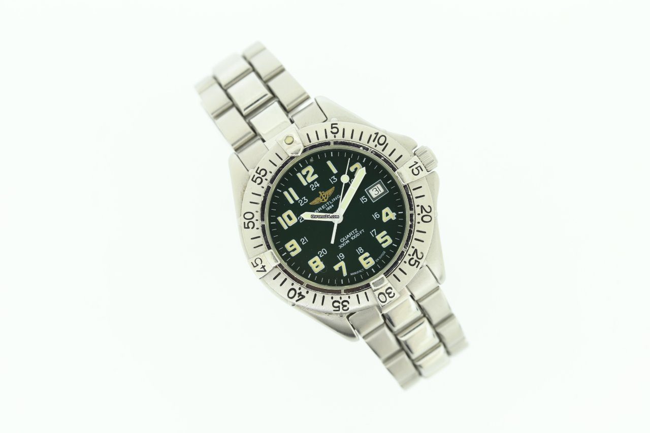 Breitling Colt GREEN Dial Quartz Watch