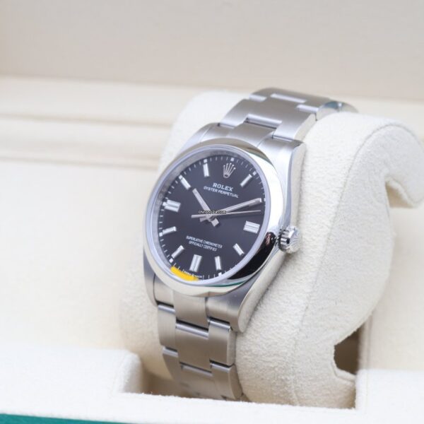 Rolex Oyster Perpetual 36 April 2022 Box/Papers