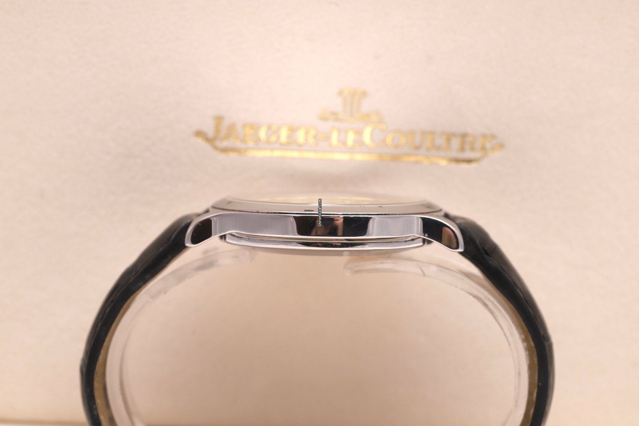 23410573-rvo5rig7bw8r5bk9i3kt9i7g-ExtraLarge Jaeger Le Coultre Master Control 140.8.89 Automatic Watch