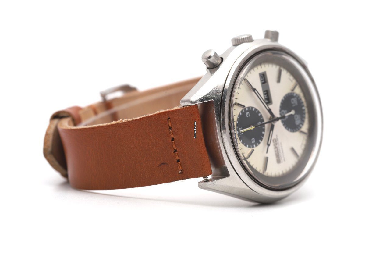23417490-i984luvr9z5uuxrcngqc1lid-ExtraLarge SEIKO Panda Chronograph VINTAGE Automatic Watch