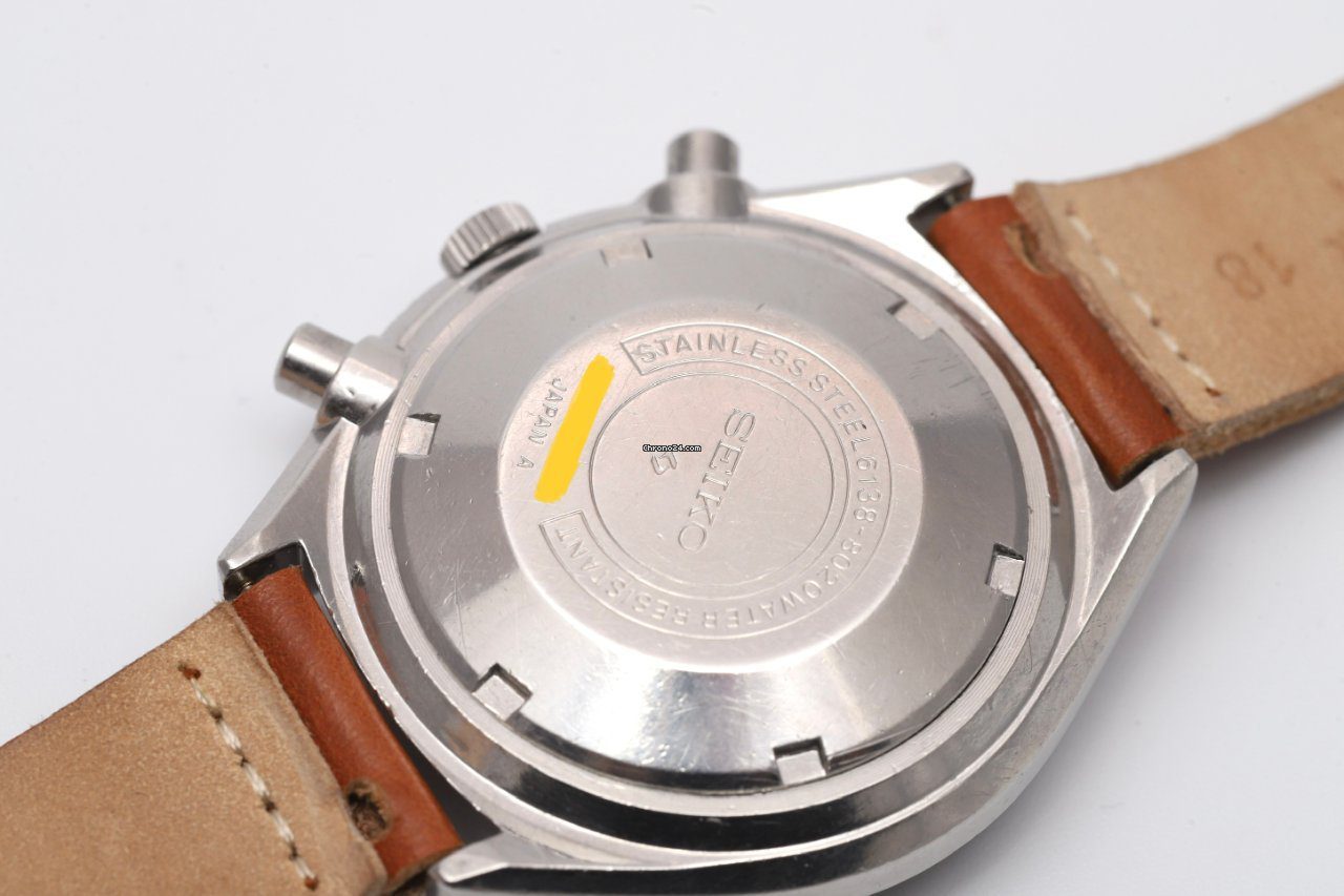 23417490-md74uccfrsjkgejkjo6l55tl-ExtraLarge SEIKO Panda Chronograph VINTAGE Automatic Watch