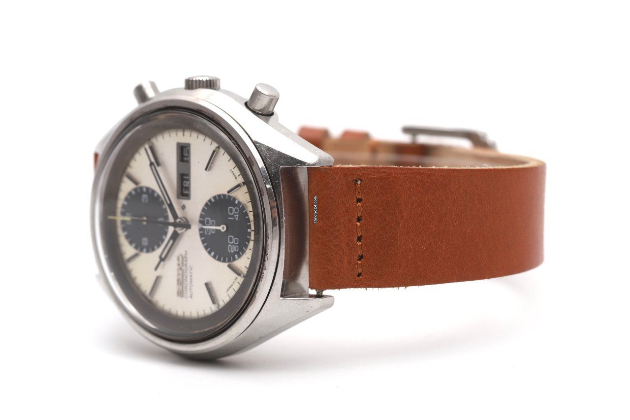 23417490-slub4denu7b0ucs5jog7fcex-ExtraLarge SEIKO Panda Chronograph VINTAGE Automatic Watch