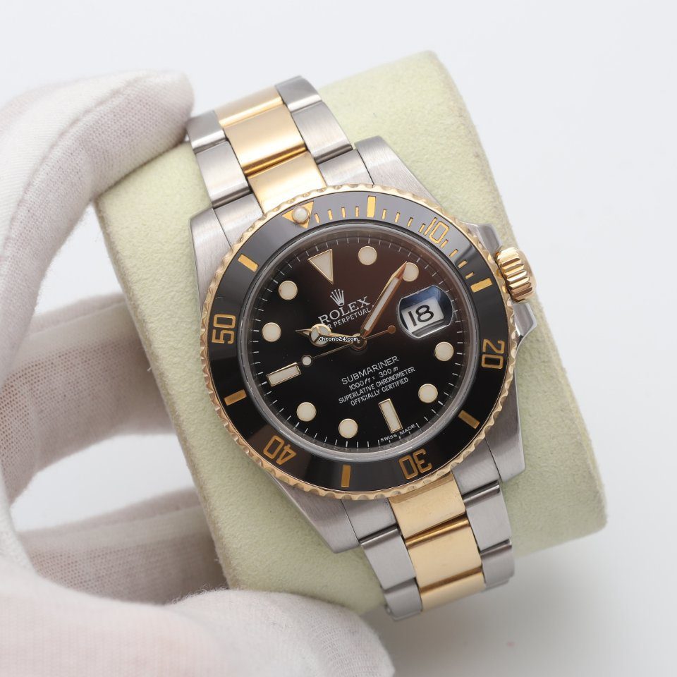 Rolex Submariner Date Steel & Gold Black 116613LN Box/Papers