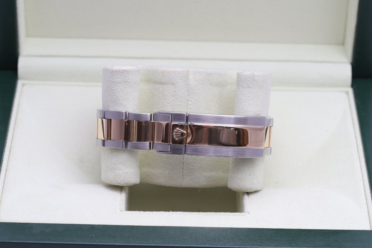 Rolex Submariner Date Steel & Gold Black 116613LN Box/Papers