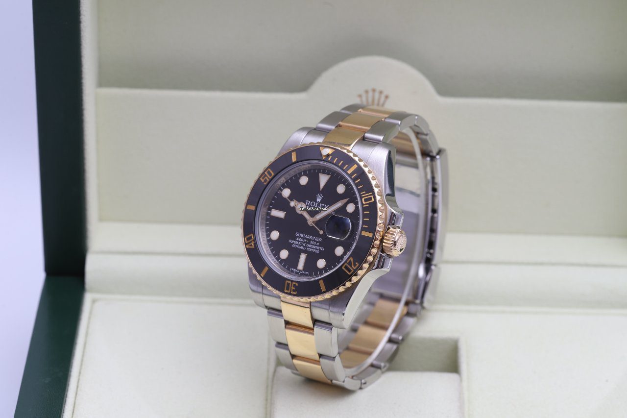 Rolex Submariner Date Steel & Gold Black 116613LN Box/Papers