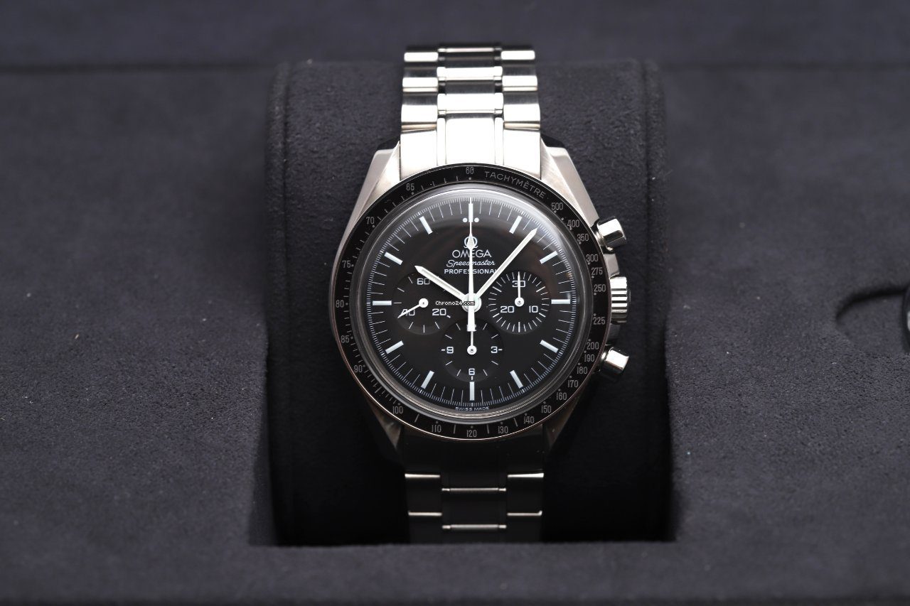 OMEGA Speedmaster Professional Moonwatch Manual Wind Watch 3570.50.00 2015