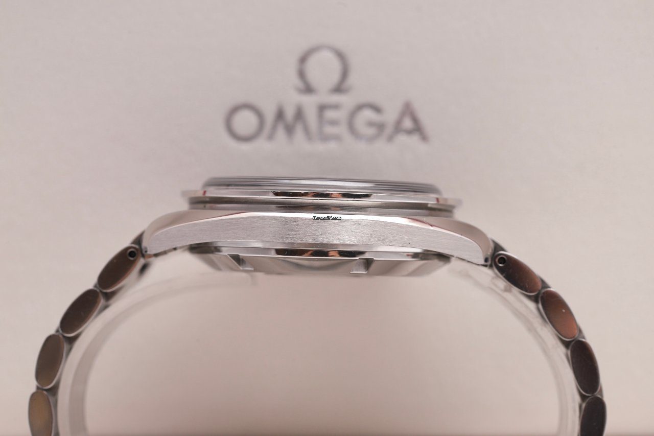 OMEGA Speedmaster Racing Manual Wind Watch 35525900