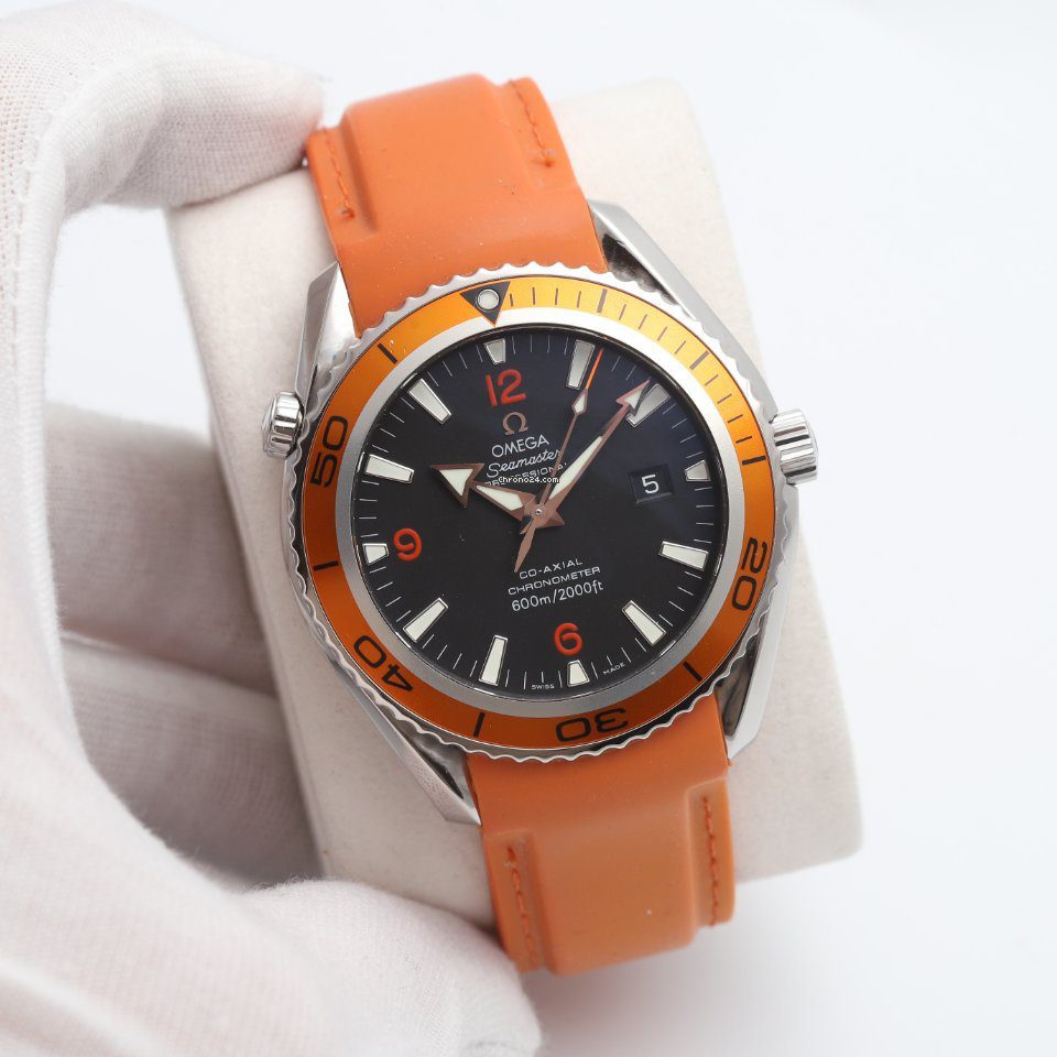 OMEGA Seamaster Planet Ocean Automatic Watch 22085000