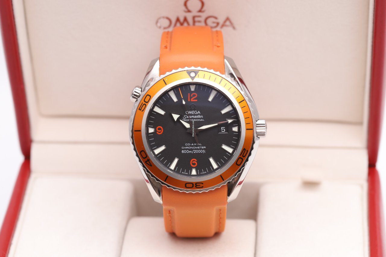 OMEGA Seamaster Planet Ocean Automatic Watch 22085000