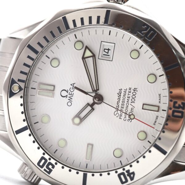 OMEGA Seamaster White Wave Dial Automatic Watch 2532.20.00