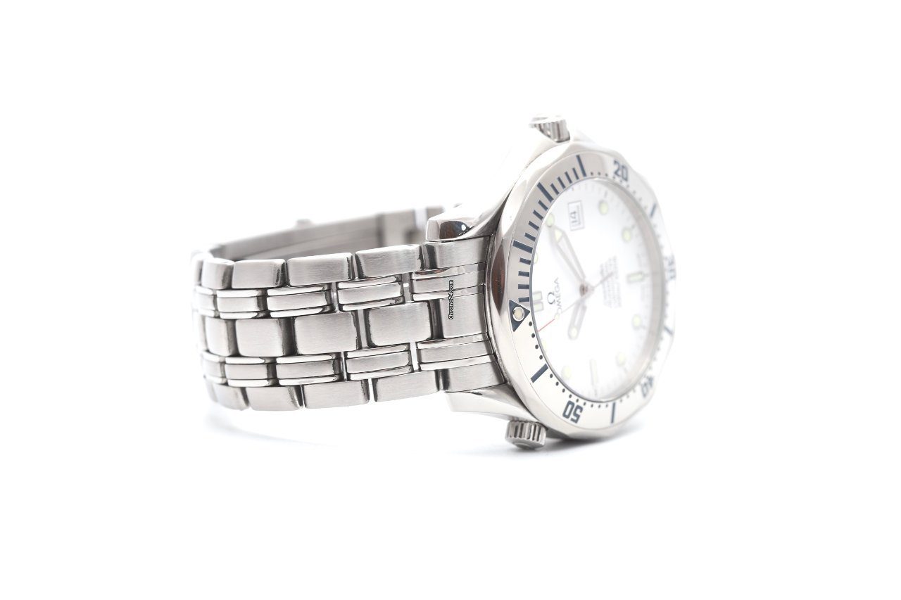 OMEGA Seamaster White Wave Dial Automatic Watch 2532.20.00