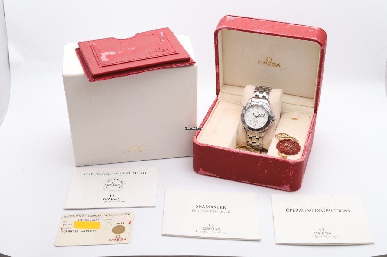 OMEGA Seamaster White Wave Dial Automatic Watch 2532.20.00