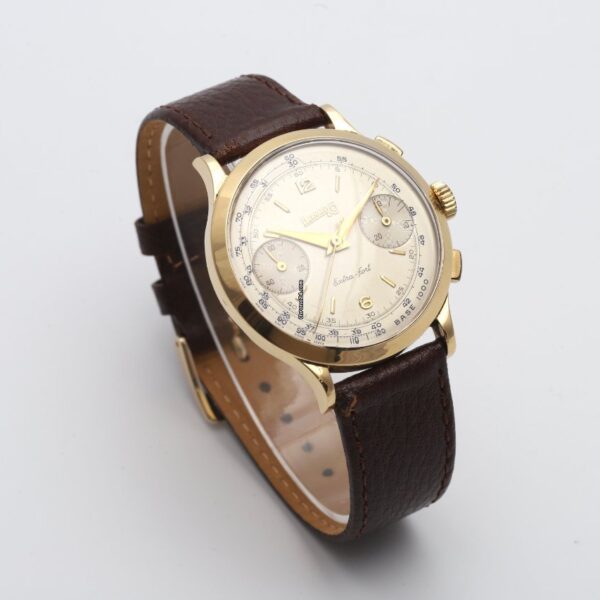 Eberhard & Co Extra-fort Chronograph 18K Yellow Gold Manual Wind Watch 1602-156