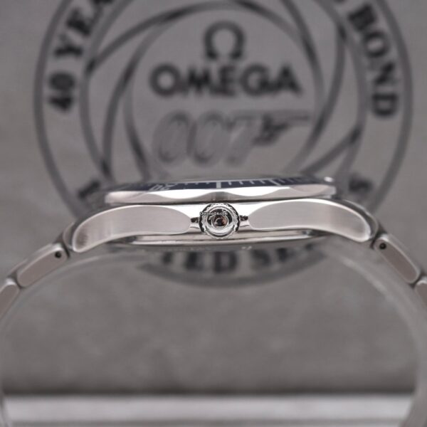 OMEGA Seamaster 40 Years of James Bond 007 Limited Edition Automatic Watch