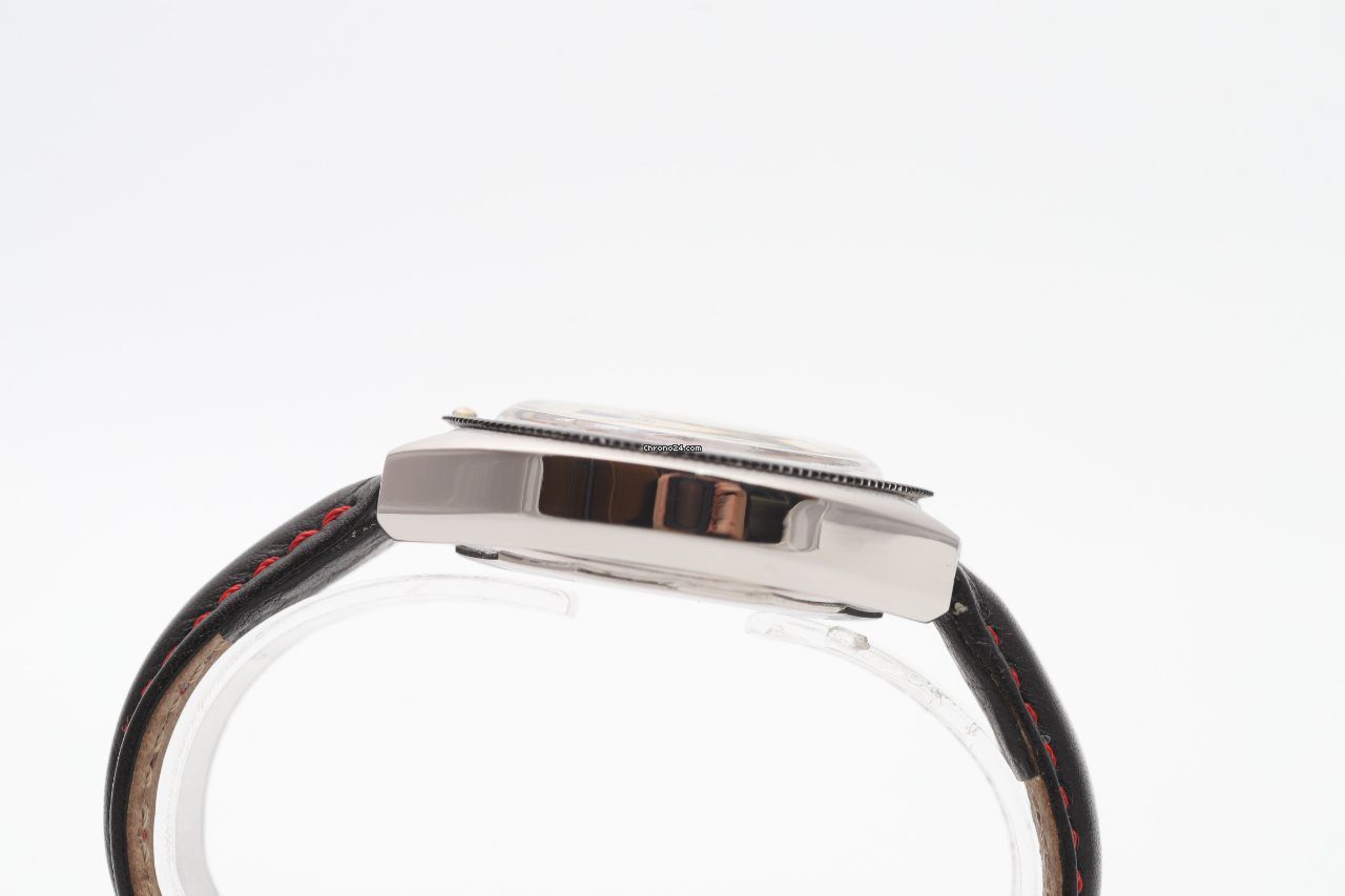 Tissot Seastar Navigator Chronograph Manual Wind Watch 40522-1