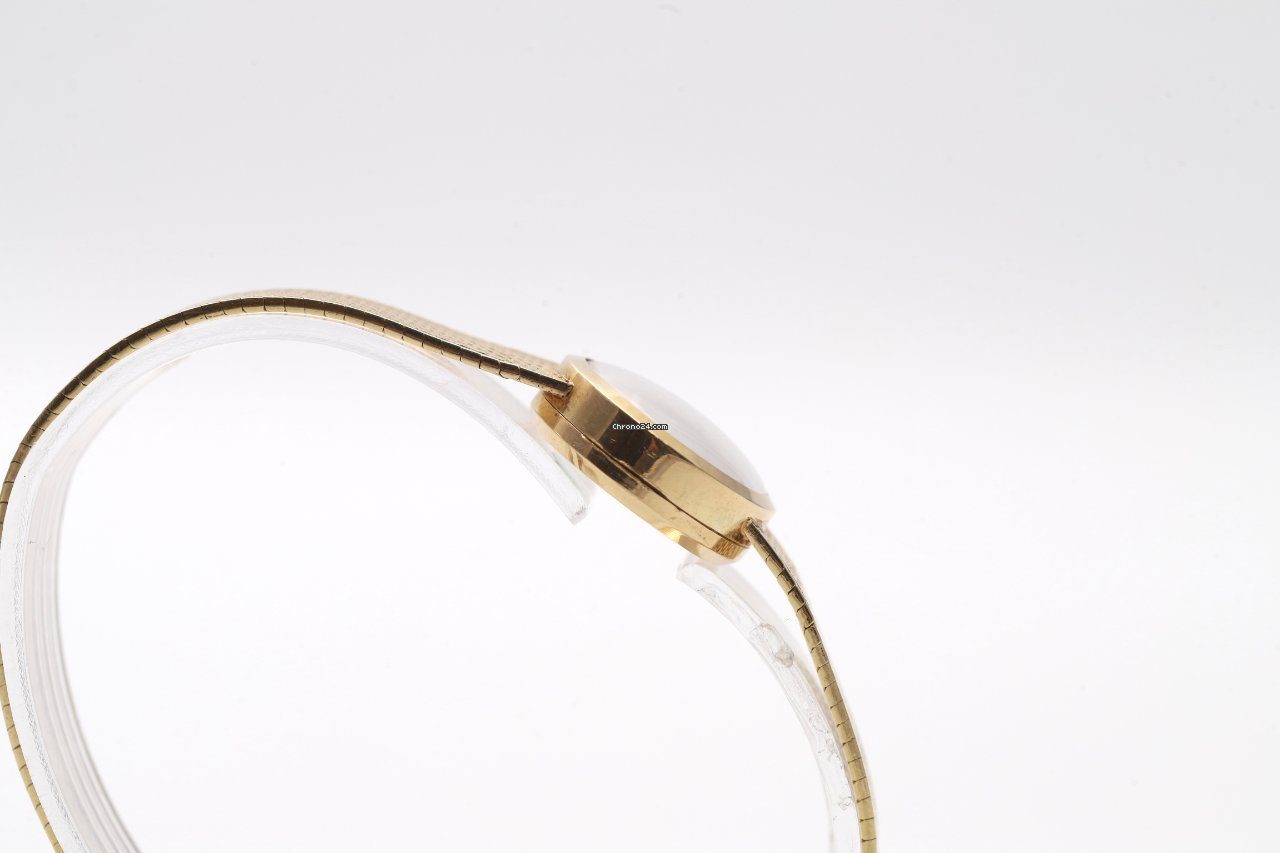 Eterna Vintage 14K Yellow Gold 1970s Ladies Manual Wind Watch