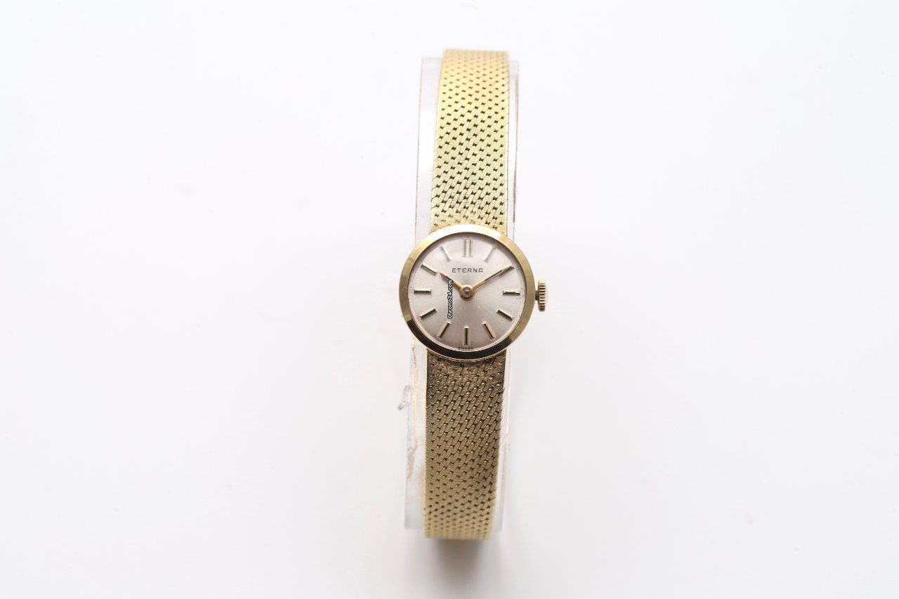 Eterna Vintage 14K Yellow Gold 1970s Ladies Manual Wind Watch
