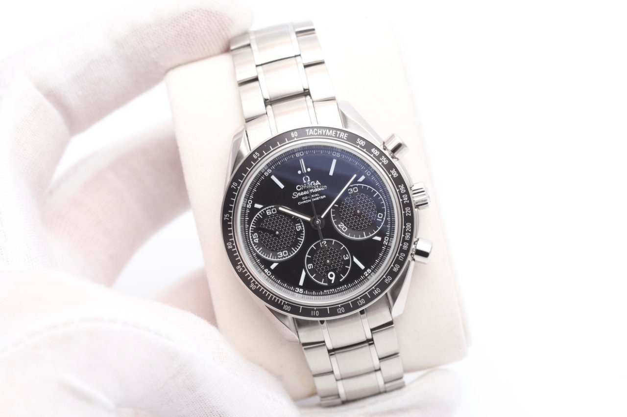 23843342-haoasr18ef2y8vyrsoy7z811-ExtraLarge OMEGA Speedmaster Racing Chronograph Automatic Watch