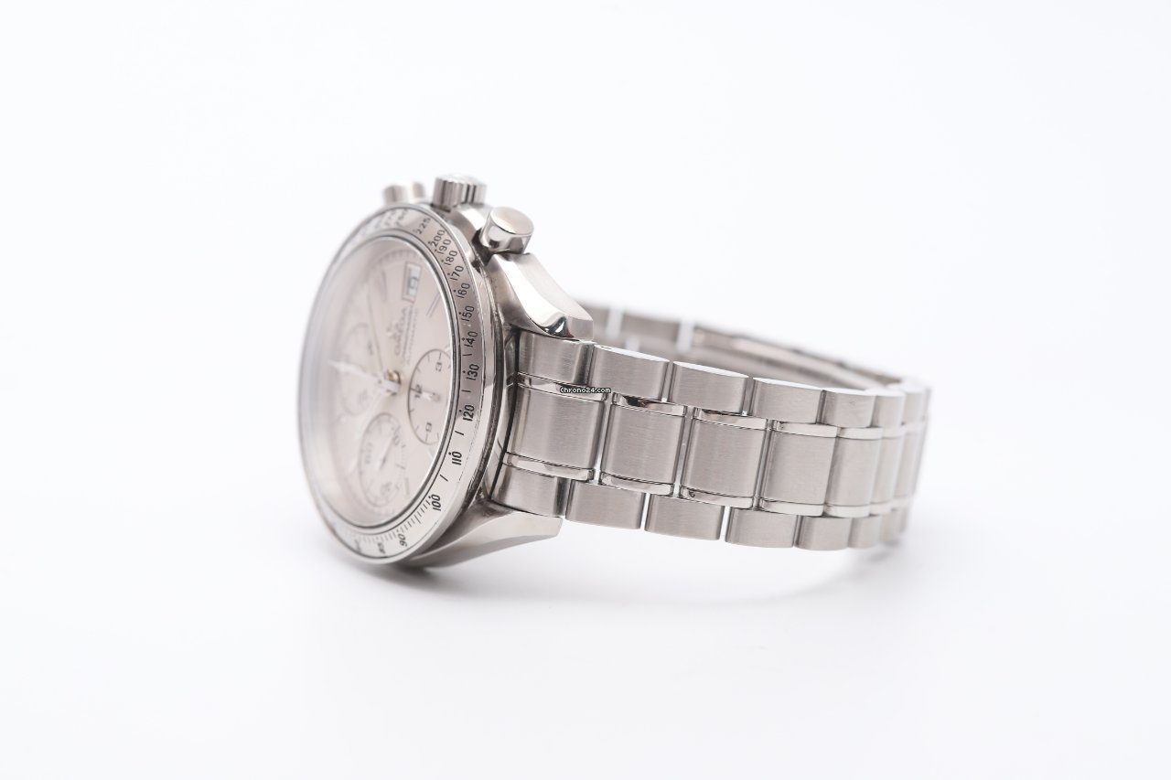 23843431-4cwjuarmc5wh598k6ckuypp5-ExtraLarge OMEGA Speedmaster Date Chronograph 39mm Automatic Watch 3513.30