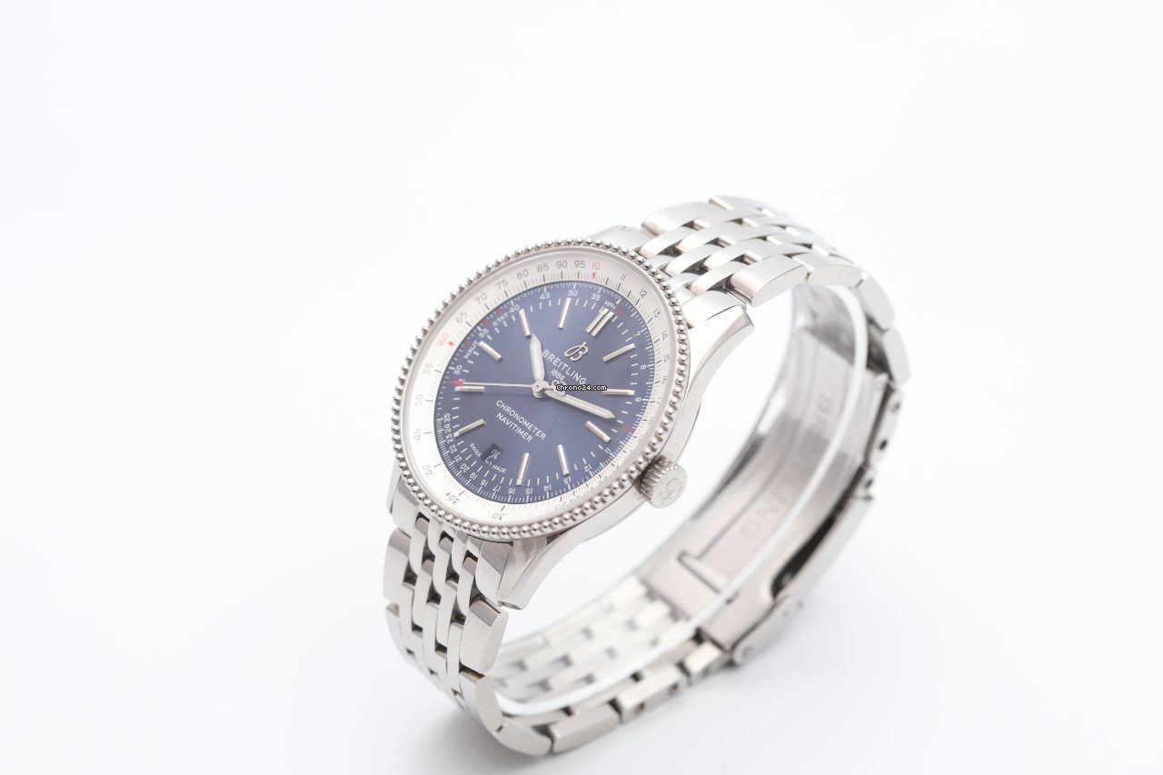 23900126-d5dpj3a4z345tapagpkqptl9-ExtraLarge Breitling Navitimer 41mm Blue Dial Automatic Watch A17326