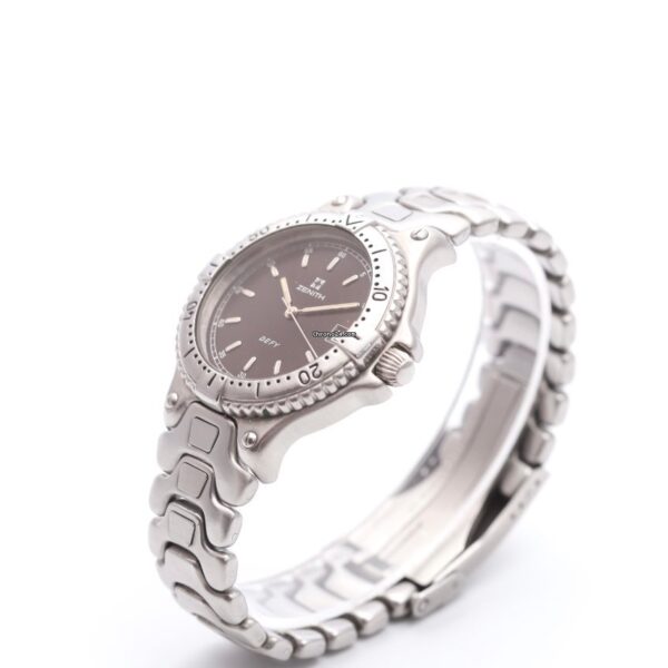 Zenith Defy Vintage Quartz Watch 02.2002