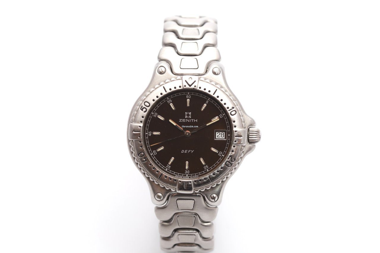 Zenith Defy Vintage Quartz Watch 02.2002