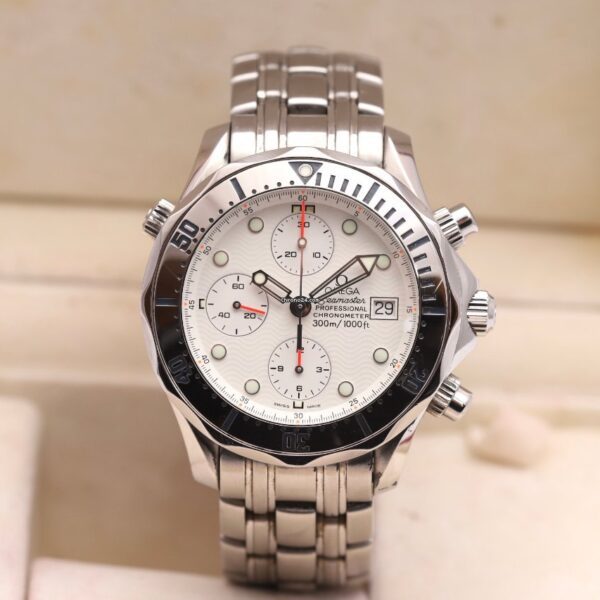 OMEGA Seamaster White Dial Chronograph 2006 Automatic Watch 2598.20.00