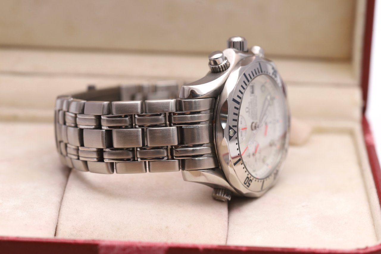 OMEGA Seamaster White Dial Chronograph 2006 Automatic Watch 2598.20.00