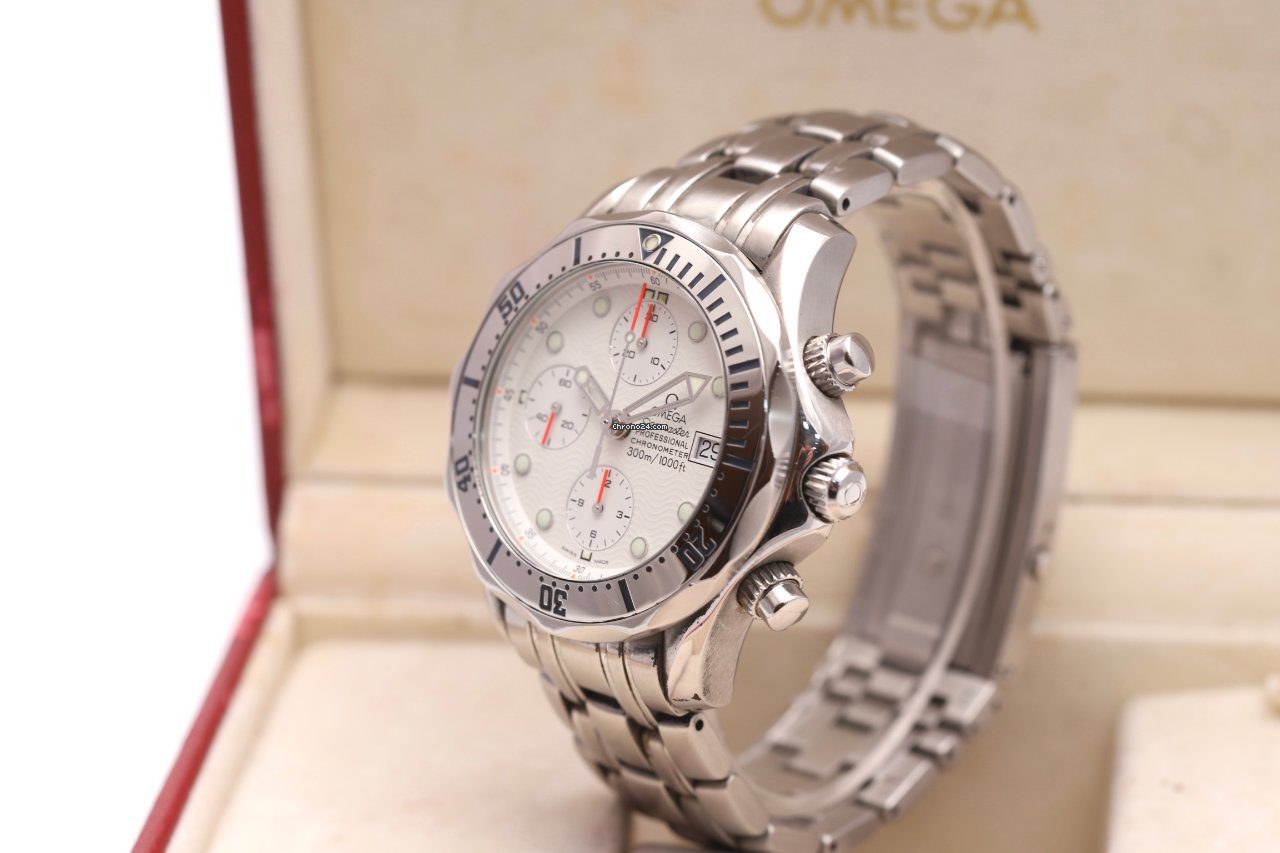 OMEGA Seamaster White Dial Chronograph 2006 Automatic Watch 2598.20.00