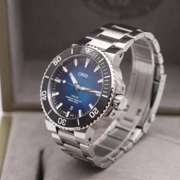 ORIS Aquis Date Clipperton Limited Edition 0047/2000 Automatic Watch