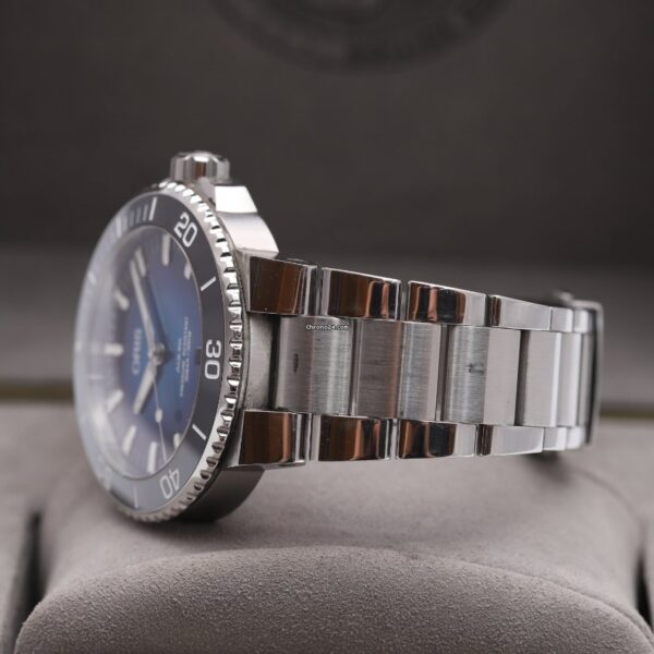 ORIS Aquis Date Clipperton Limited Edition 0047/2000 Automatic Watch