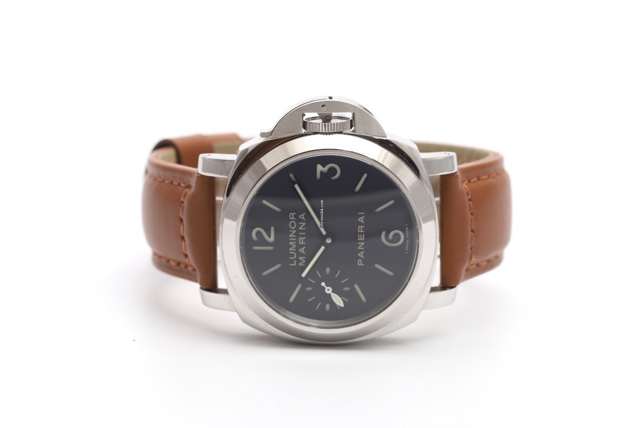 Panerai Luminor Marina 44mm Manual Wind Watch PAM00111